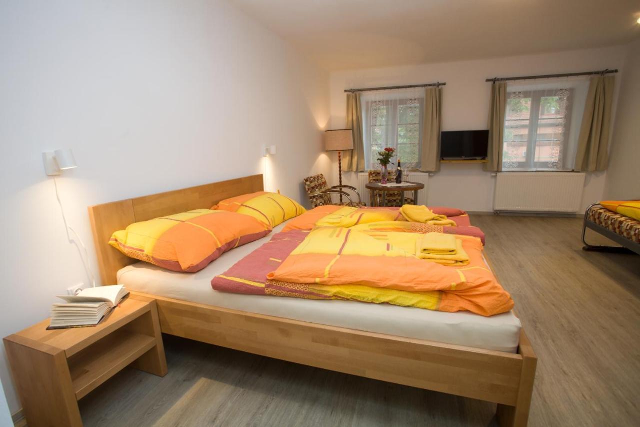 Apartmany Zak Frymburk Extérieur photo